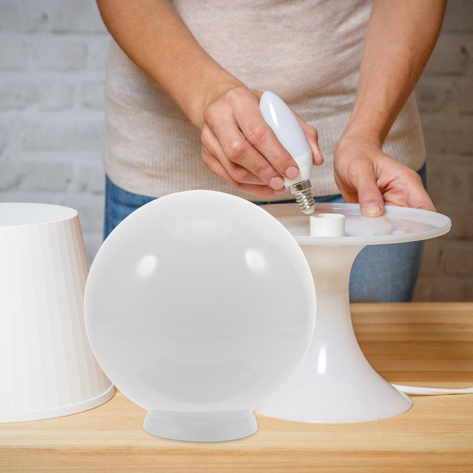 Round Opal White Glass Lamp Sh - Outdoor Lighting Glass Replacement recension och pris